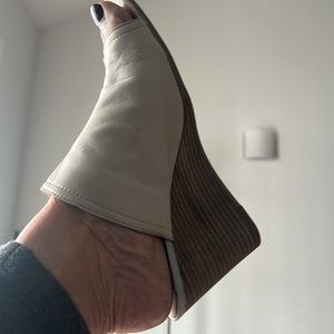 Cream wedge mules made in Italy